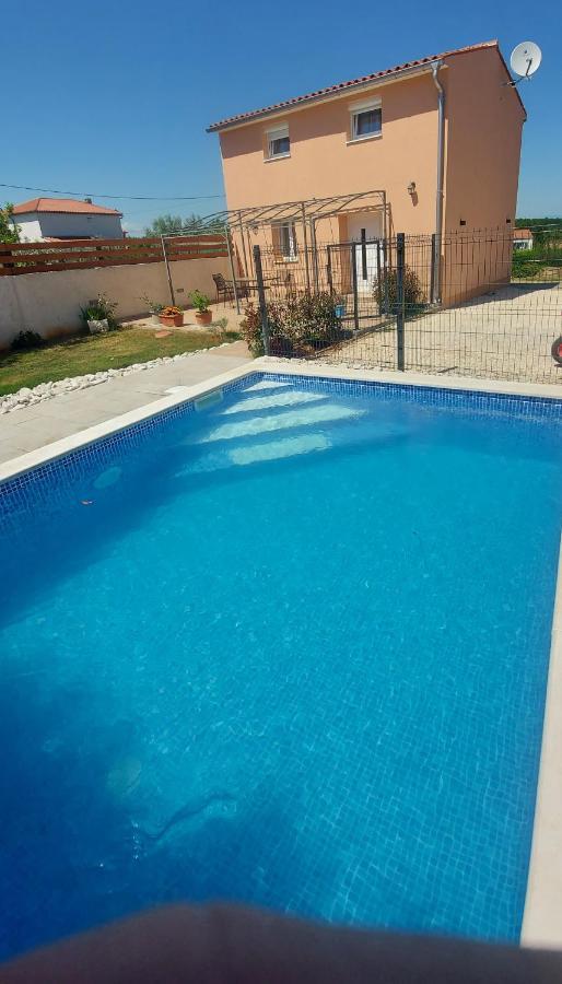 Holiday Home Silva Peruški Exterior foto